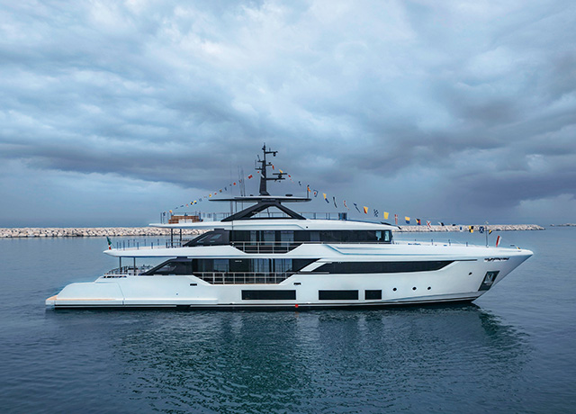 Custom Line Navetta 38: second launch in less...